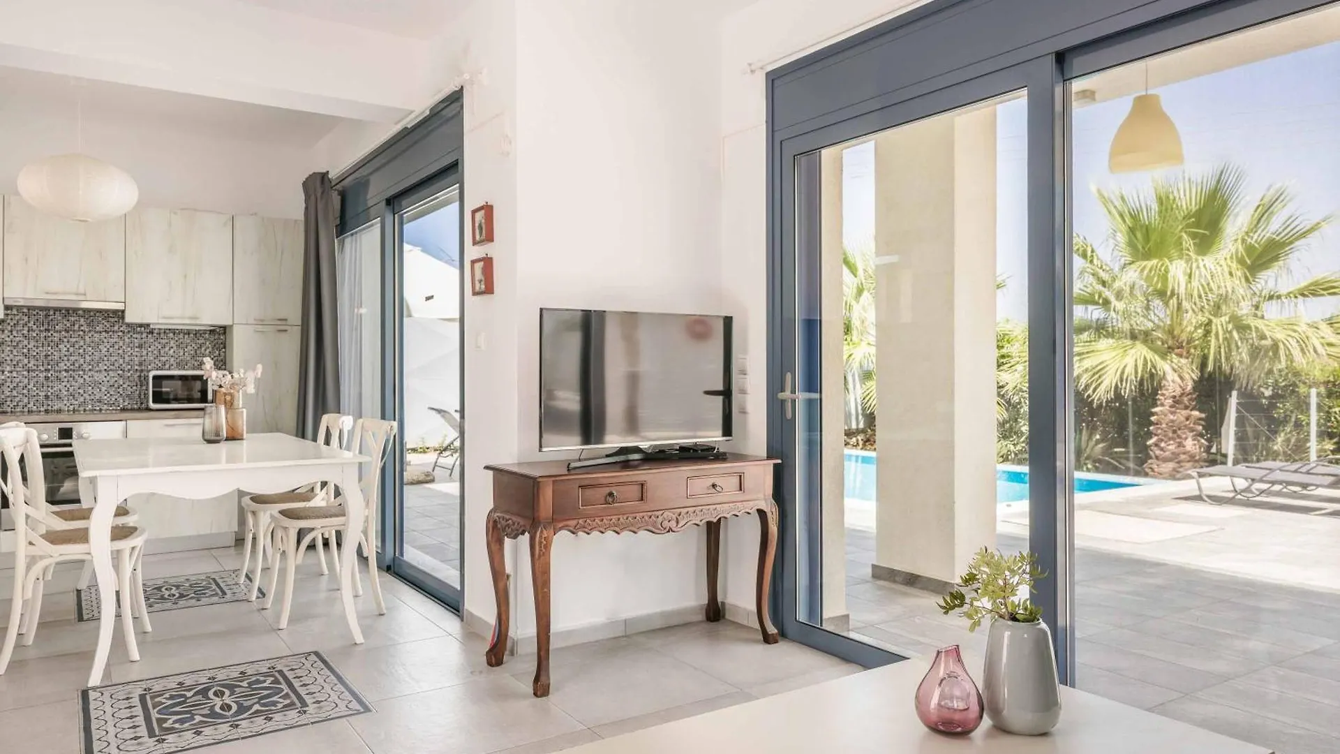 Villa Seashell Skala Spathion Greece