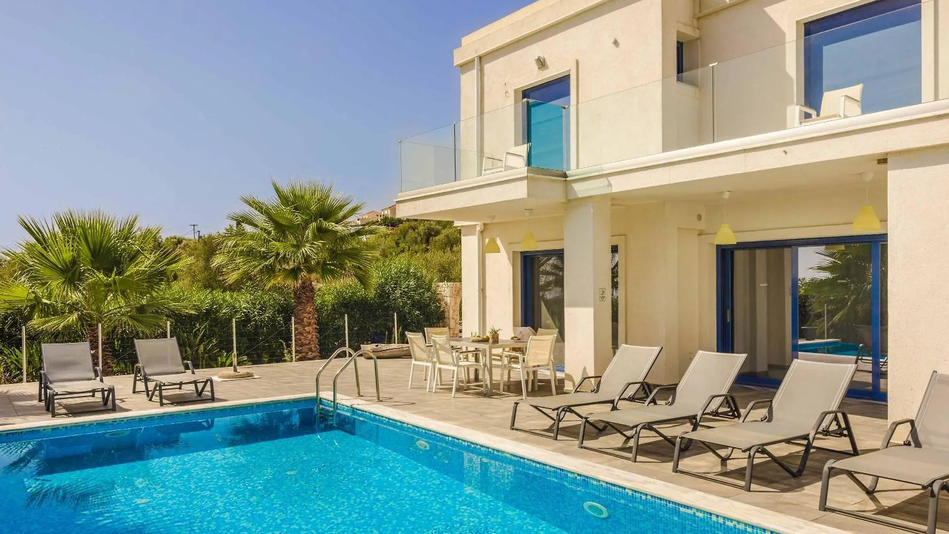 Villa Seashell Skala location